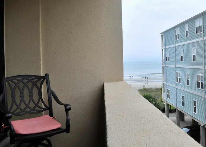 Oceanview Condo With Pool, Hot Tub, Balcony, Right On The Beach