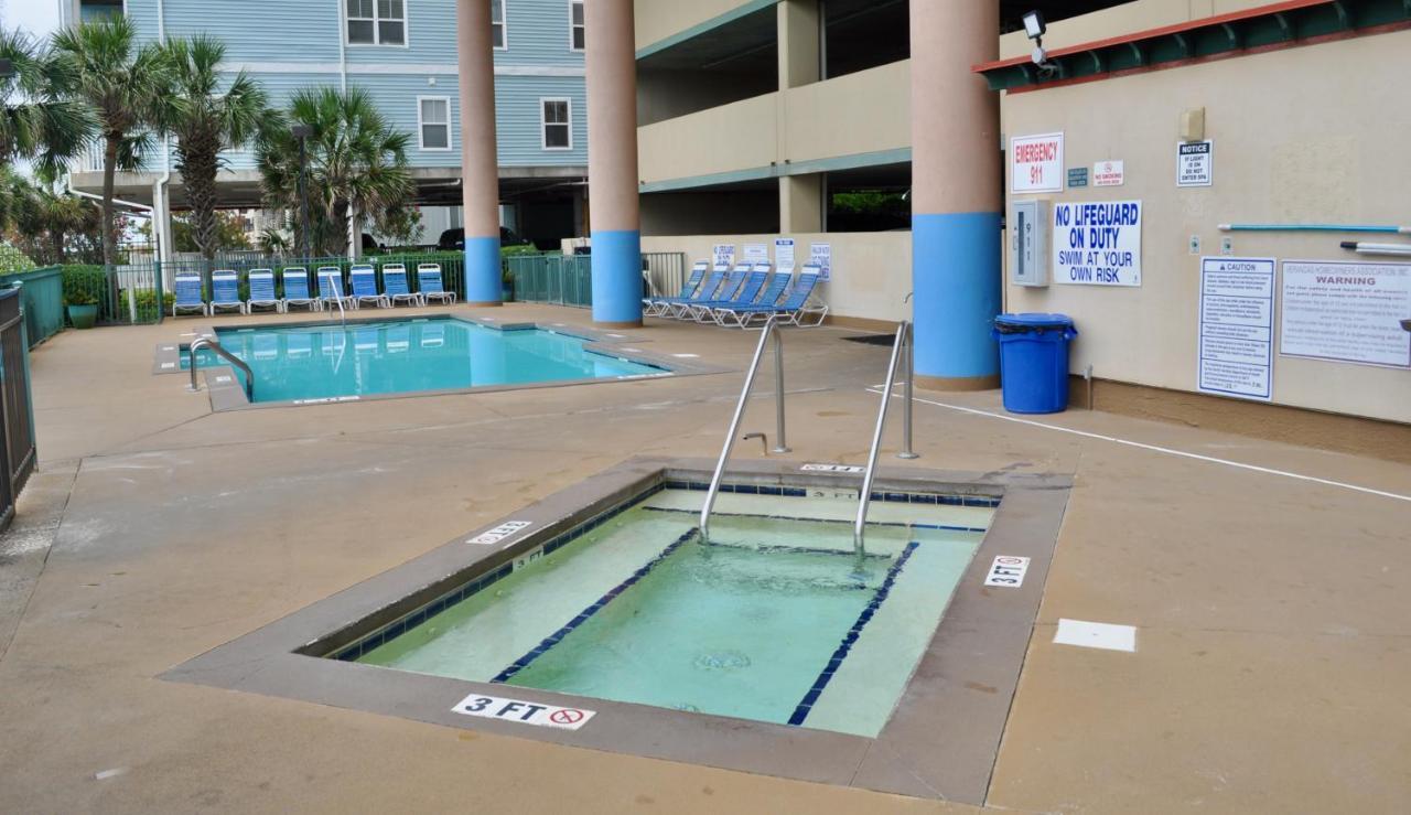 Apartment Oceanview With Pool, Hot Tub, Balcony, Right On The